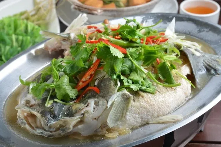 9月是國際失智月！吃「10大食物」保腦力　深海魚、葡萄都上榜