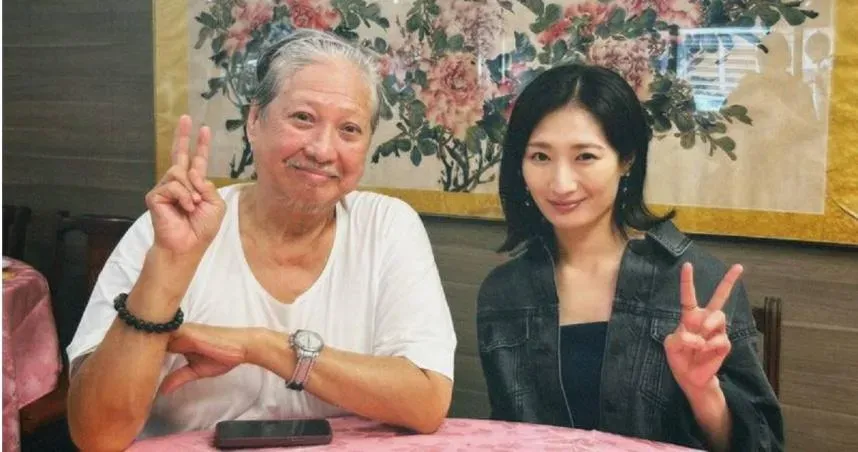 合體日本動作片女星！71歲洪金寶紅光滿面…「臉變圓一圈」近況曝光
