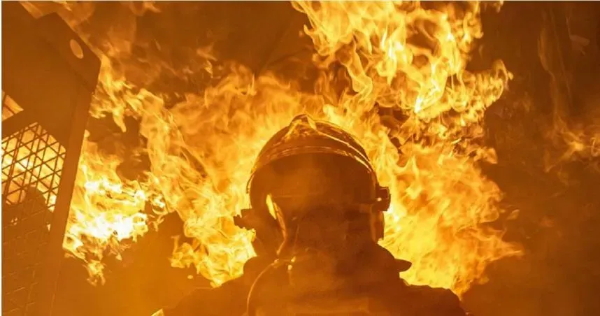 屏東高爾夫球具廠大爆炸/10年近30消防殉職　消防員促進會：請內政部即刻調查