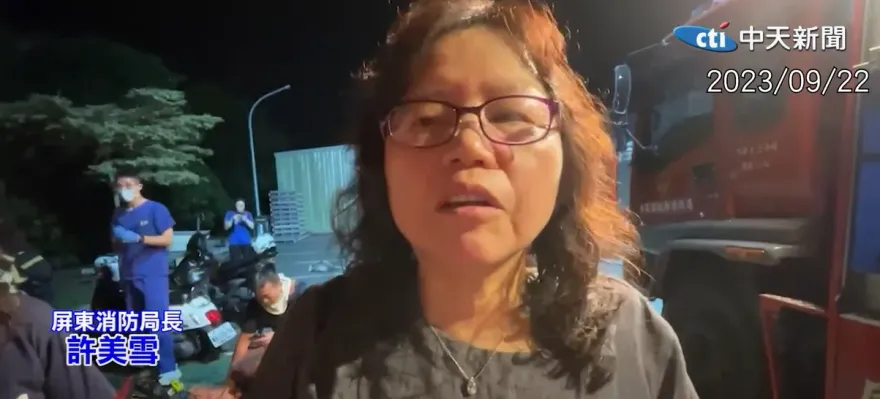 亂扯消防員射水爆炸犯眾怒！屏東消防局長許美雪超狂經歷　PTT鄉民炸鍋：連水帶都沒拿過？