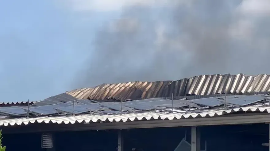 影/屏東高爾夫球具廠大爆炸/又有消防員送醫！吸入過多二氧化碳住院