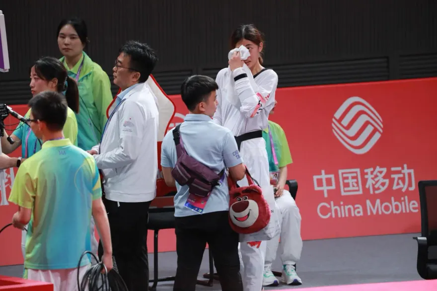 杭州亞運/崩潰痛哭後馬上擦乾眼淚！　羅嘉翎撂台語：莫法度啊