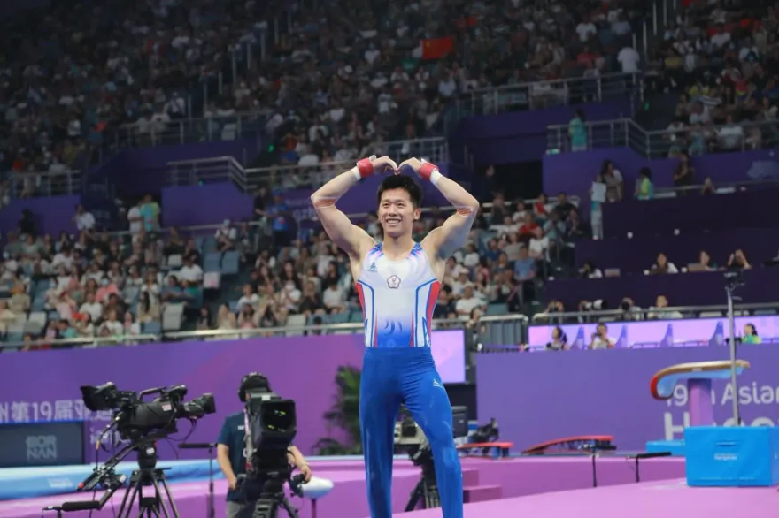 杭州亞運/李智凱完美落地「金牌到手」！　鞍馬項目二連霸