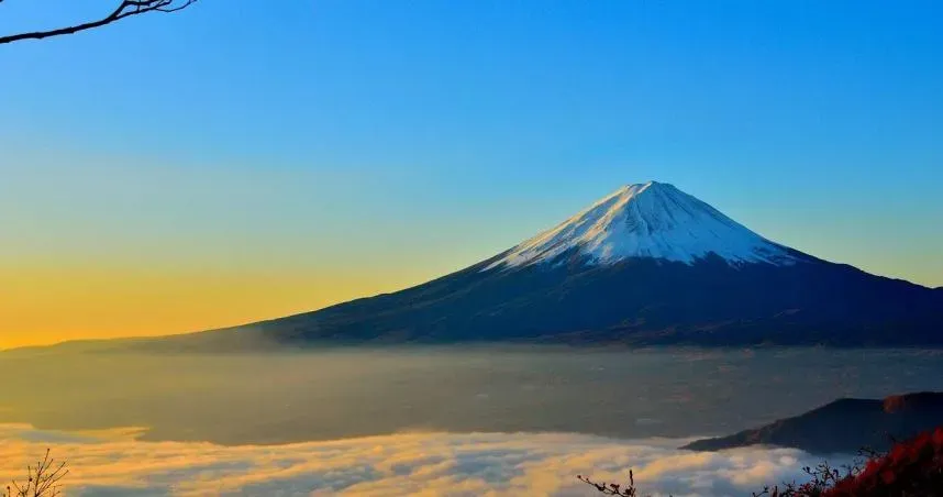 日研究雲層中有「塑膠微粒」！遇紫外線產生溫室氣體　恐加劇溫室效應