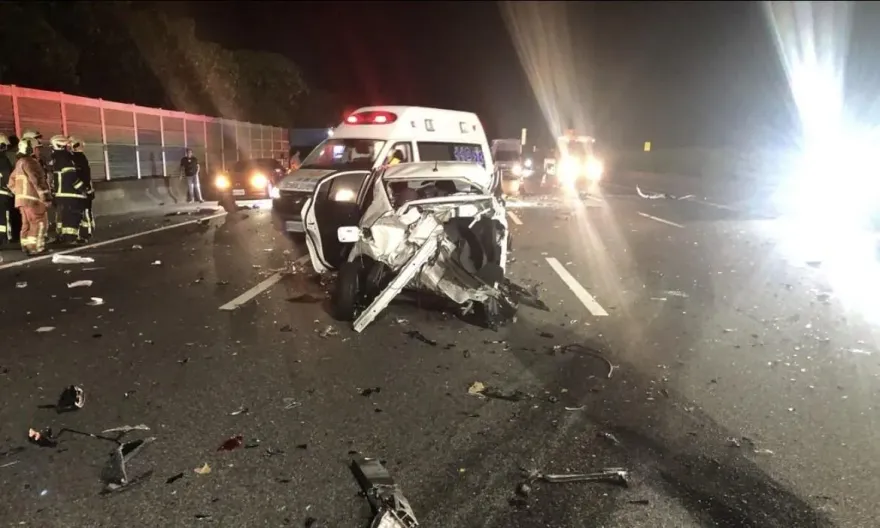 快訊／中秋節不平靜！國3樹林段北向凌晨7車追撞　女拋飛車外釀1死3傷