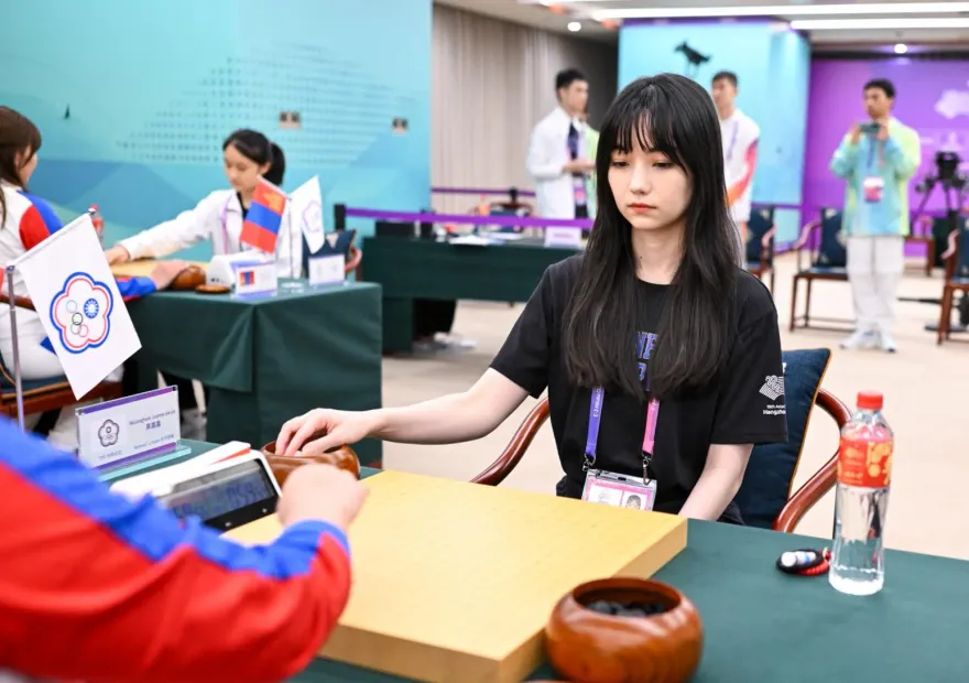 杭州亞運/黑嘉嘉連敗沒關係！網友力挺：比顏值的話全勝