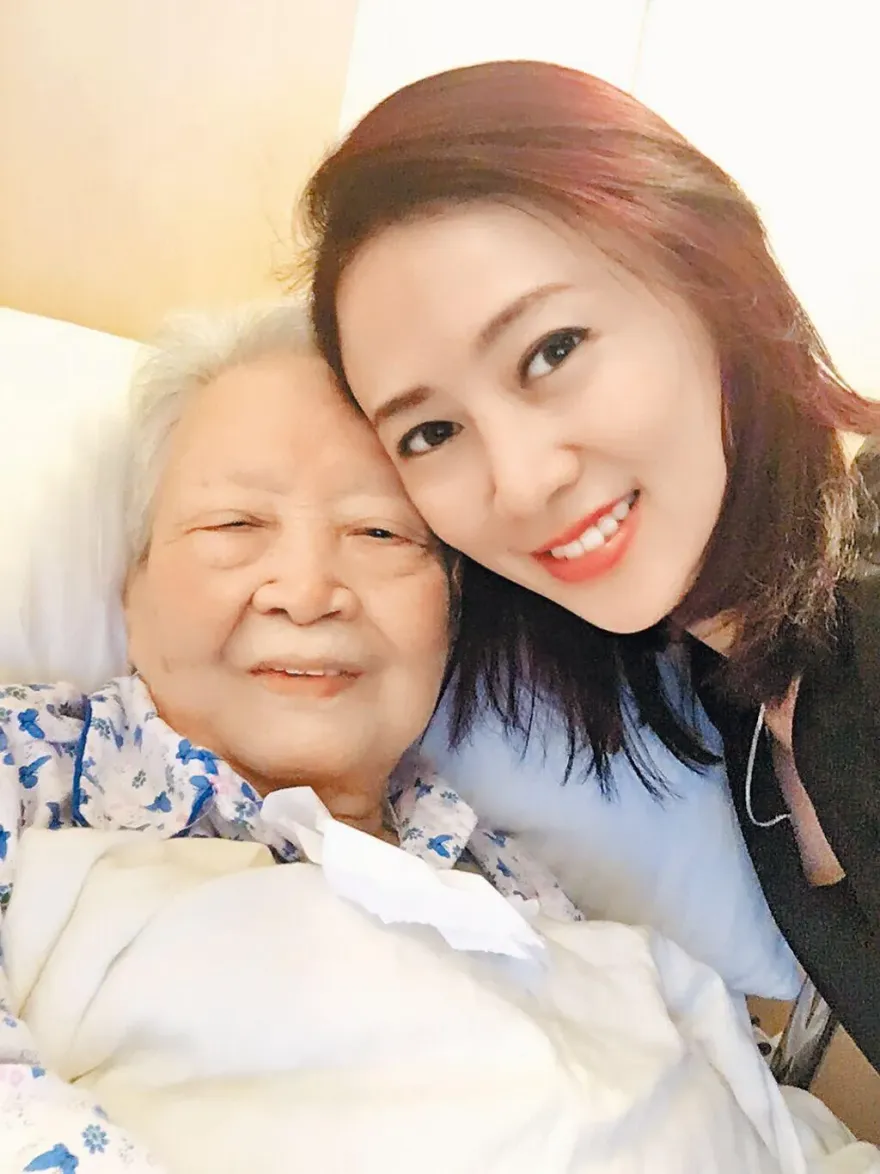 【旺旺孝親獎】翁虹被媽磨出高情商！「曾經相愛相殺」謝她給予大度和善良基因
