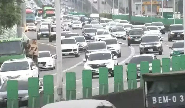 國慶煙火在台中！今連假最後一天　國道11「地雷路段」報你知