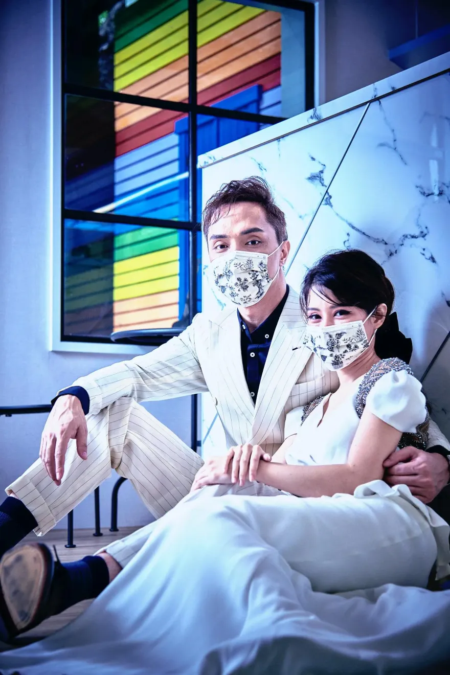 就愛拍！美女作家結婚11年拍13次　連疫情時期也要拍婚紗