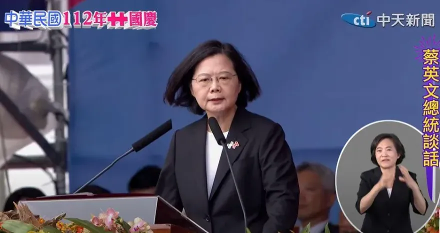 雙十國慶/蔡英文稱和平是兩岸唯一選項　「維持現狀是最大公約數」