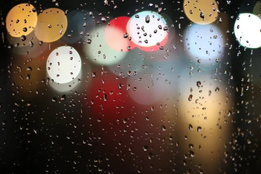快訊/東北季風發威！北北基宜晚間發布大雨特報　雨勢持續到明晨