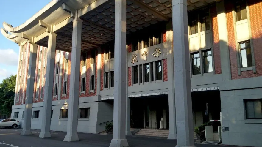 教保新規定！4歲以上幼兒「罰站不能超過10分鐘」