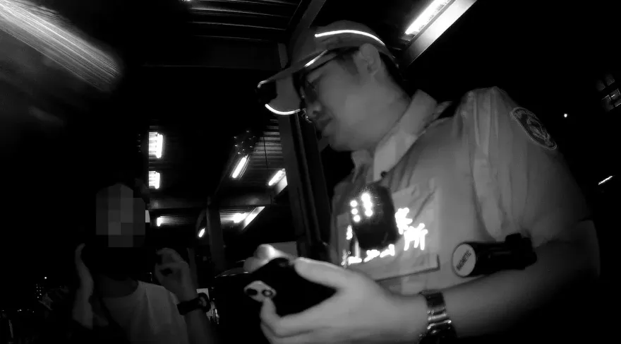 台中女搭公車「從白天坐到半夜　她為了「這個理由」不肯下車