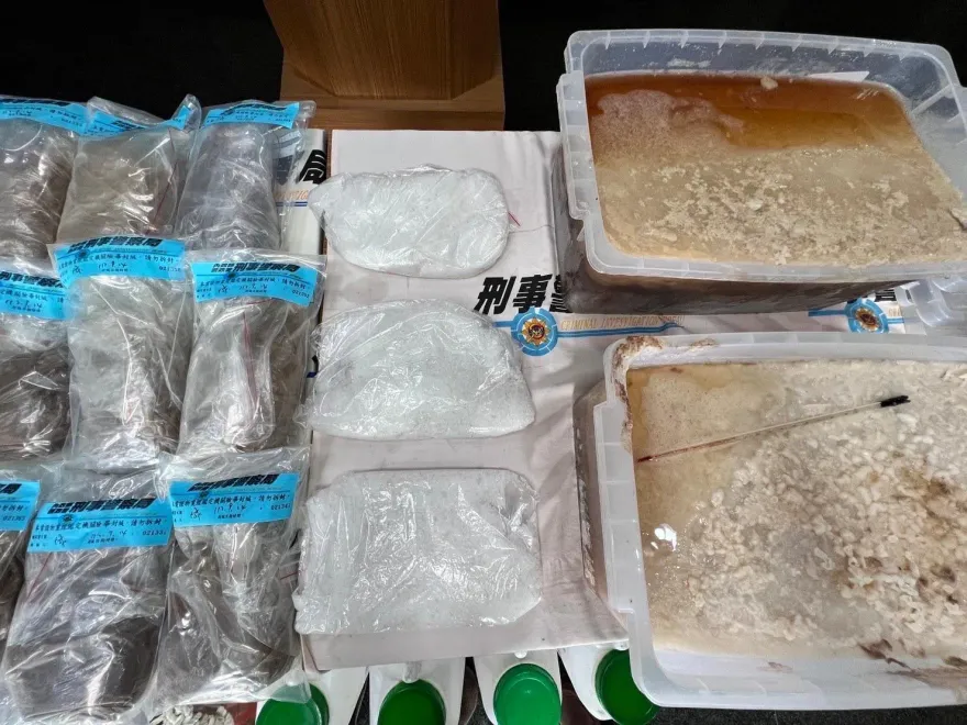 影/2.5億元安毒竟是用626萬顆感冒藥提煉！首腦搞博奕賺錢「轉投資」 警追藥品來源