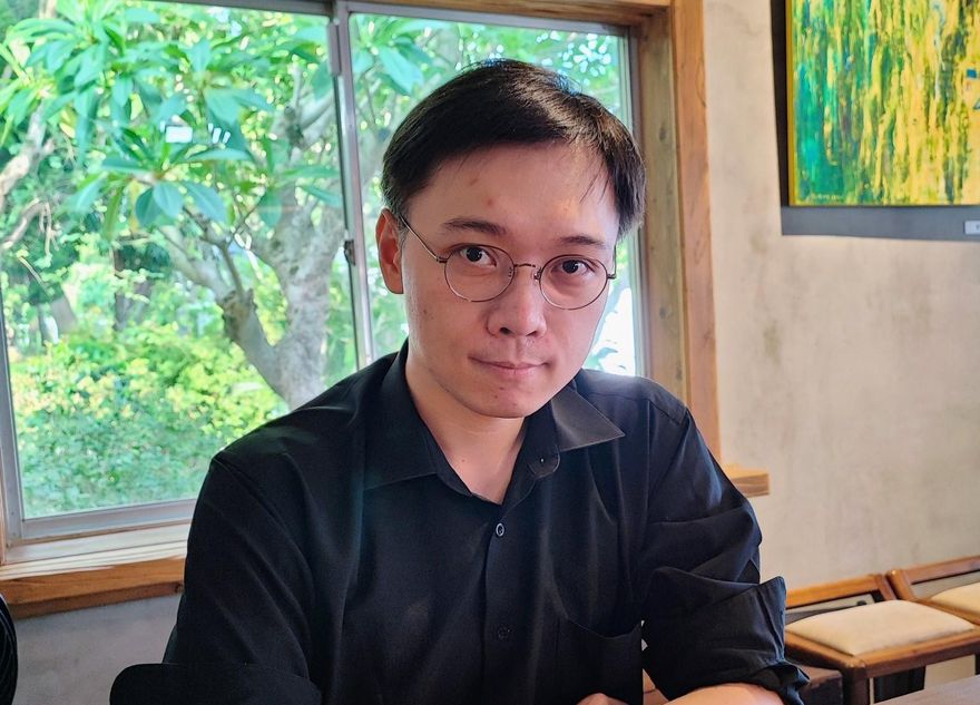 綠營青年送蘭嶼水踢館吃癟　黃士修：敗民進黨的票