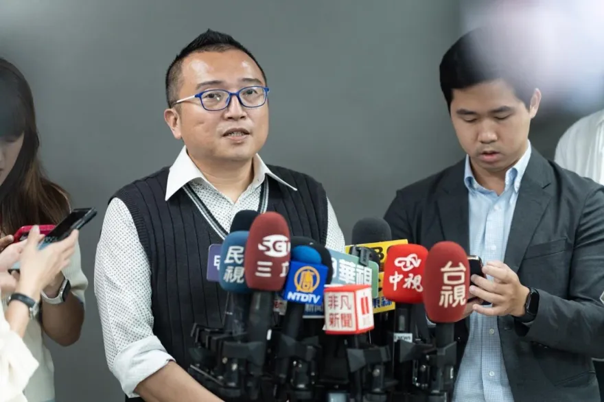 周榆修自行遞出退黨申請書　民進黨北市黨部主委回應了