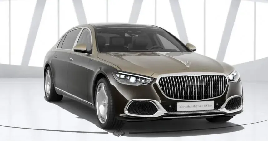 老婆路邊驚見上金下黑「靈車」停草叢！他轉頭一看傻眼了：撞到真的買靈車