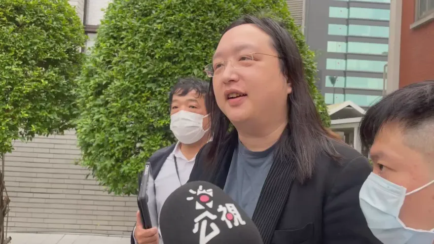 稱去留交由長官決定　張禹宣：一本正經講幹話是唐鳳的絕活