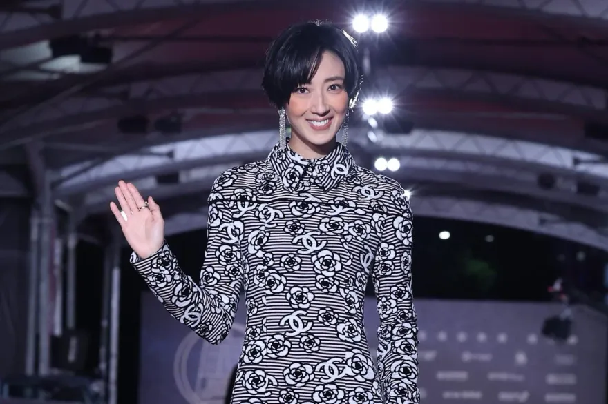 金鐘獎/睽違14年出演台劇！桂綸鎂親曝「私心」男友類型…竟引發蔡昌憲脫了