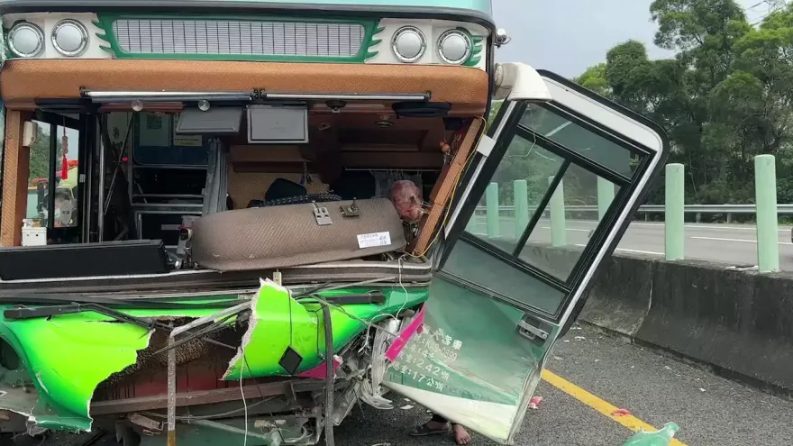 快訊/收押了！雲林國道4死慘劇遊覽車司機「坦承開快車」遭聲押獲准