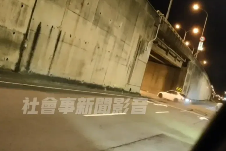 影/台61線深夜改裝車「360度甩尾」耍帥！　桃園警要查了