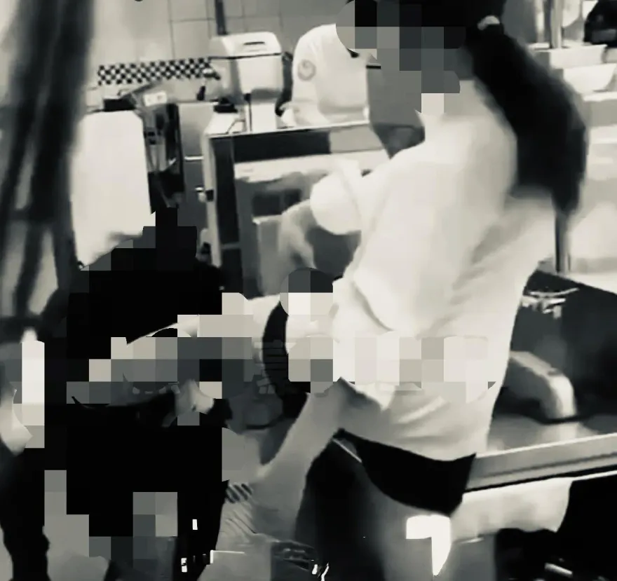 基隆女學生課堂上打老師！校方指「症狀發作」家長已帶回管教