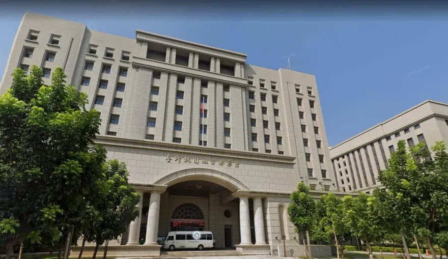 郭台銘連署站又傳「賄」！民進黨前桃市議員涉「一份300元」遭檢搜索