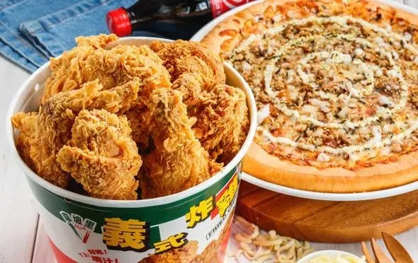 揪團開吃！麥當勞限時「5大夯品買1送1」、拿坡里買腿排「送披薩再享64折」