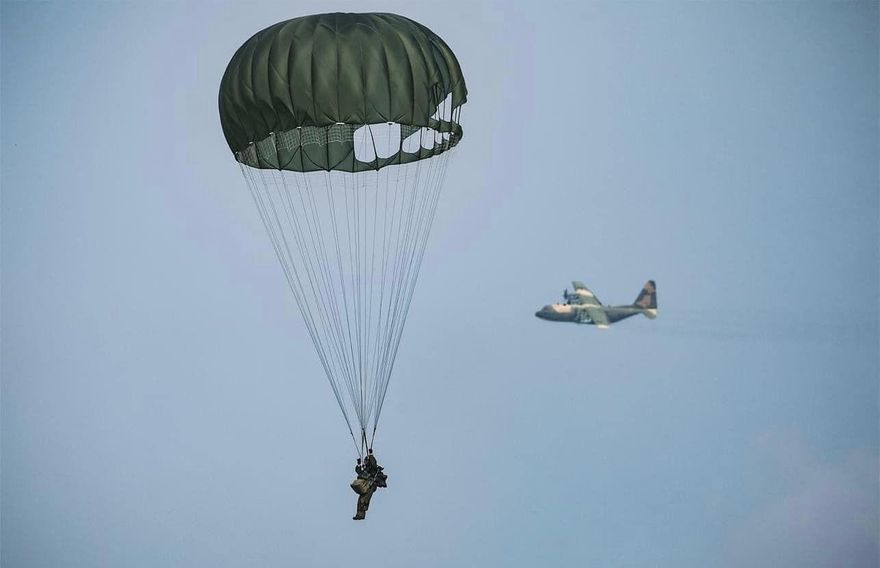 國軍強化滲透能力　5億打造高空跳傘訓練模擬器大樓
