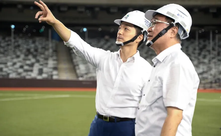柯文哲狂捅蔣萬安、李四川！北市府不忍了　台智光案直球對決前市長：聲量焦慮