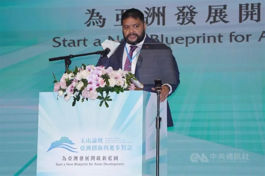 友邦諾魯總統甫訪台遭倒閣下台　外交部密切關注