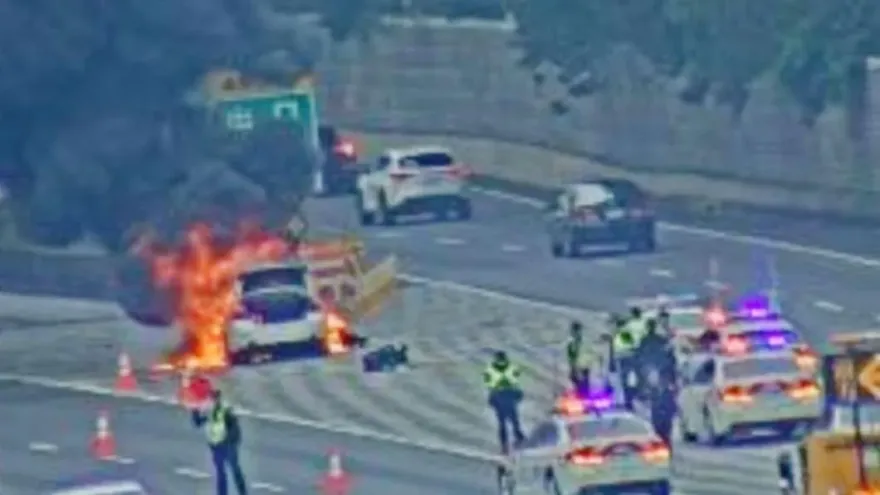 快訊/國1兩小時2起火燒車！堤頂交流道中午才發生　下午桃園段「警車狂燒」