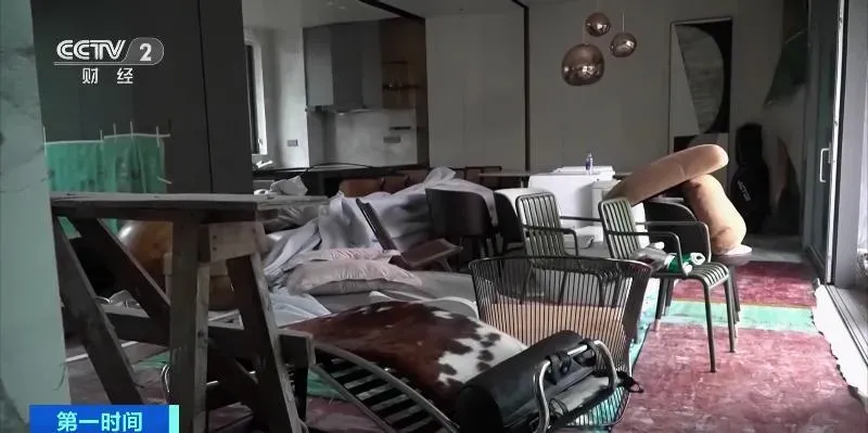 3個竊盜集團同時光顧！將別墅「樣品屋」偷到變「毛胚屋」　警方循線逮7嫌