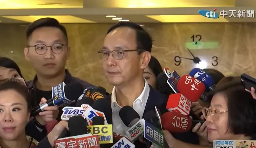 影/柯朱侯53分深夜密會談啥？朱立倫：侯柯一定在同一張選票上