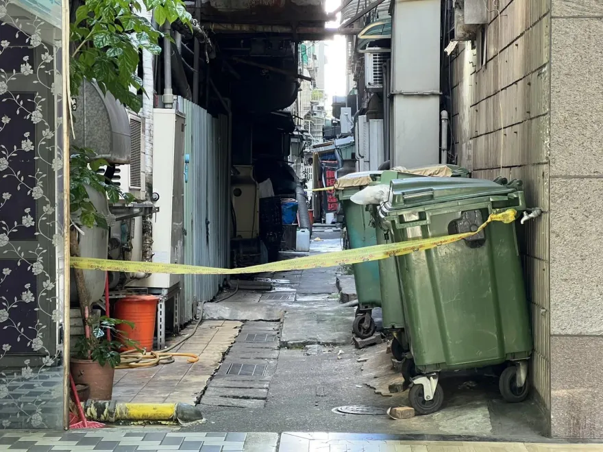 快訊/北市林森北路22歲女「11樓墜落防火巷」　搶救2小時仍不治