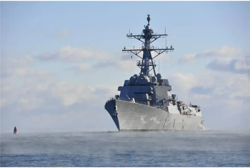 互別苗頭！21共機艦擾台　美加軍艦走中線過台灣海峽