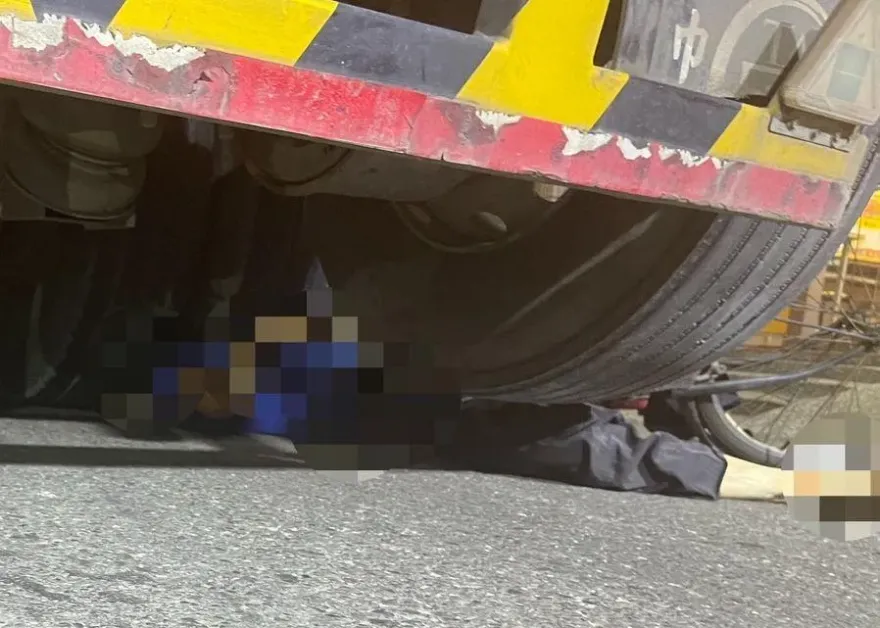 快訊/又是「內輪差」死亡車禍！男騎鐵馬慘遭槽車捲進輪下慘死