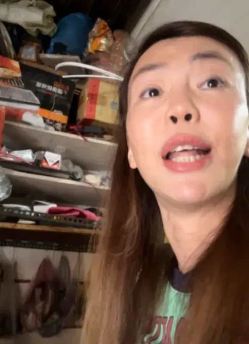 影/換水龍頭遭收1萬6！法拉利姊氣炸開噴師傅：當我媽凱子？