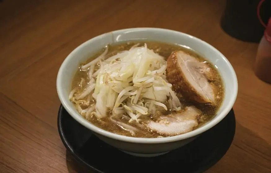 「日本拉麵店是魔界」竟還有這規定！他曝：在台灣恐被客人罵