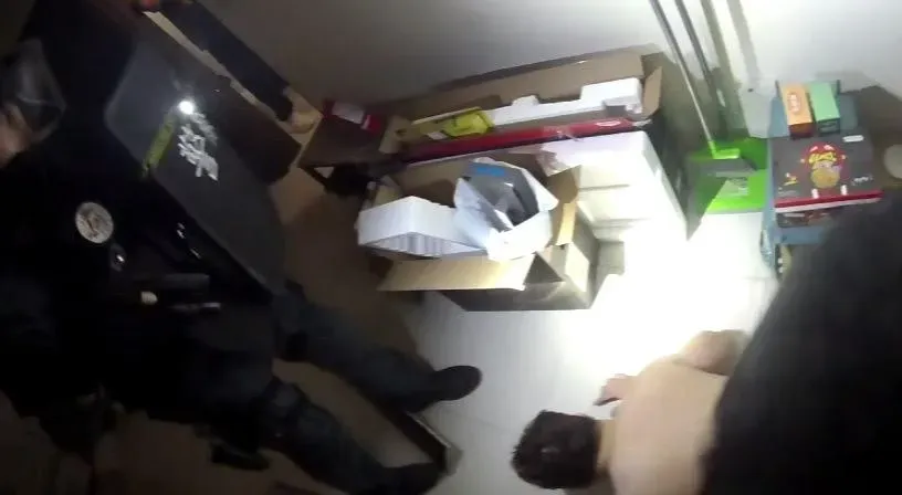 影/惡質！騙帳號還囚禁「得手2億」　警搗破詐團逮10人