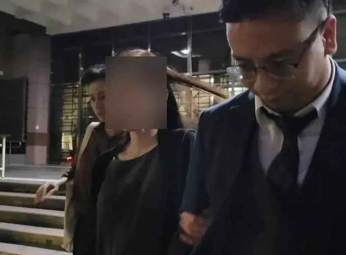控《人選之人》黃健瑋乘機性交挨告！Mia出庭得知「她」也被告超無奈