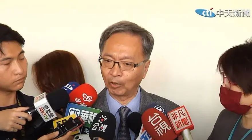 中研院士稱指揮中心成股價炒手　薛瑞元：講話小心點！