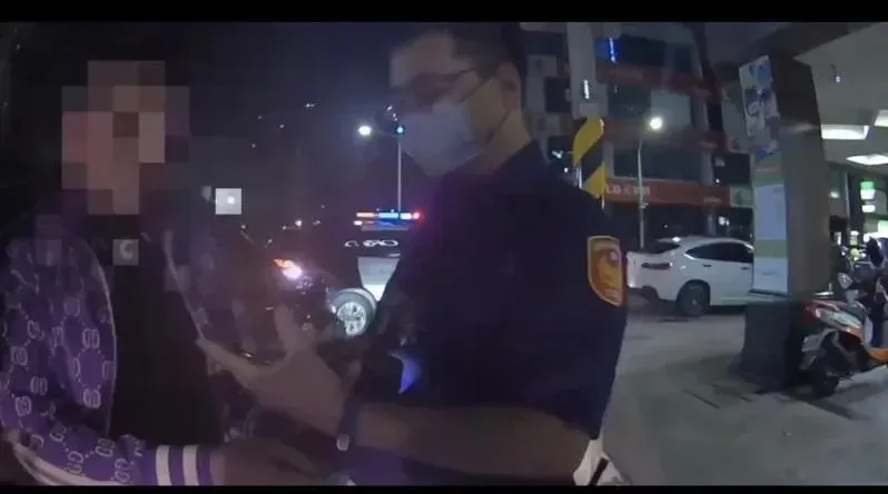 嬉鬧的代價好高！高雄男太吵被投訴　警一查驚見他是毒品通緝犯得關12年
