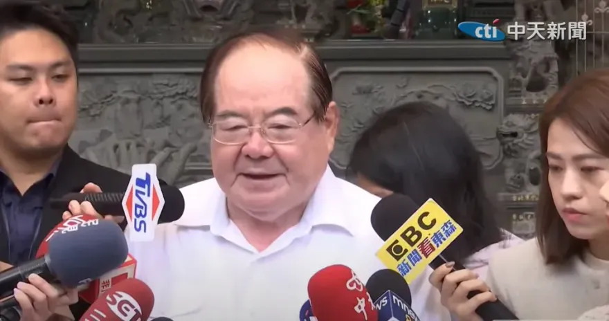 影/藍白合「全民調」手機佔比多少？　李乾龍給出答案：這是大家的共識
