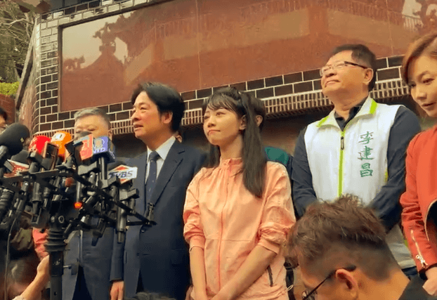 高嘉瑜、吳欣岱狹路相逢　賴清德表態100%支持「她」