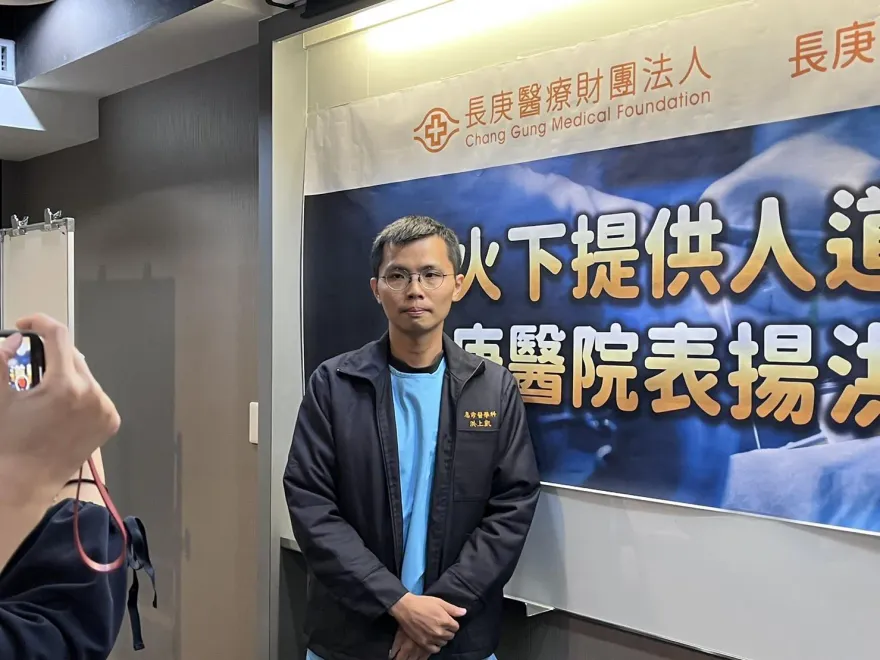 影/戰火最前線！「別叫我英雄 我任務未完成」!洪上凱親眼見證戰爭悲歌「淚灑加薩」