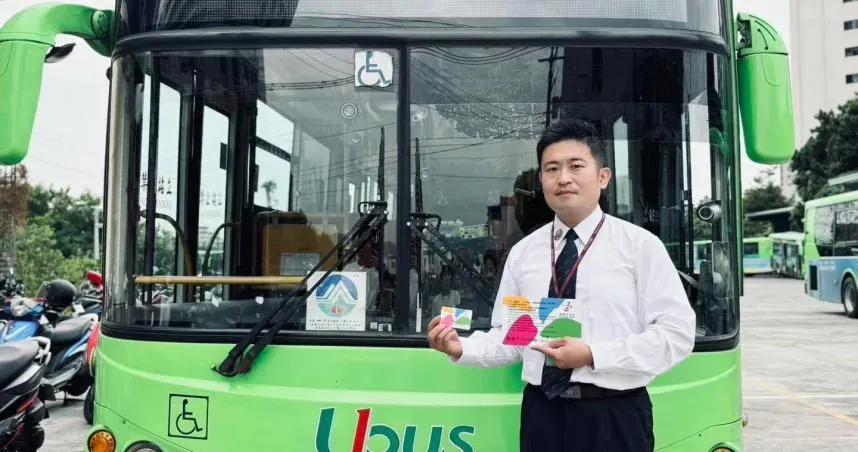台中公車司機自製「巨型悠遊卡」遭竊！總公司「1暖舉」專為他發售