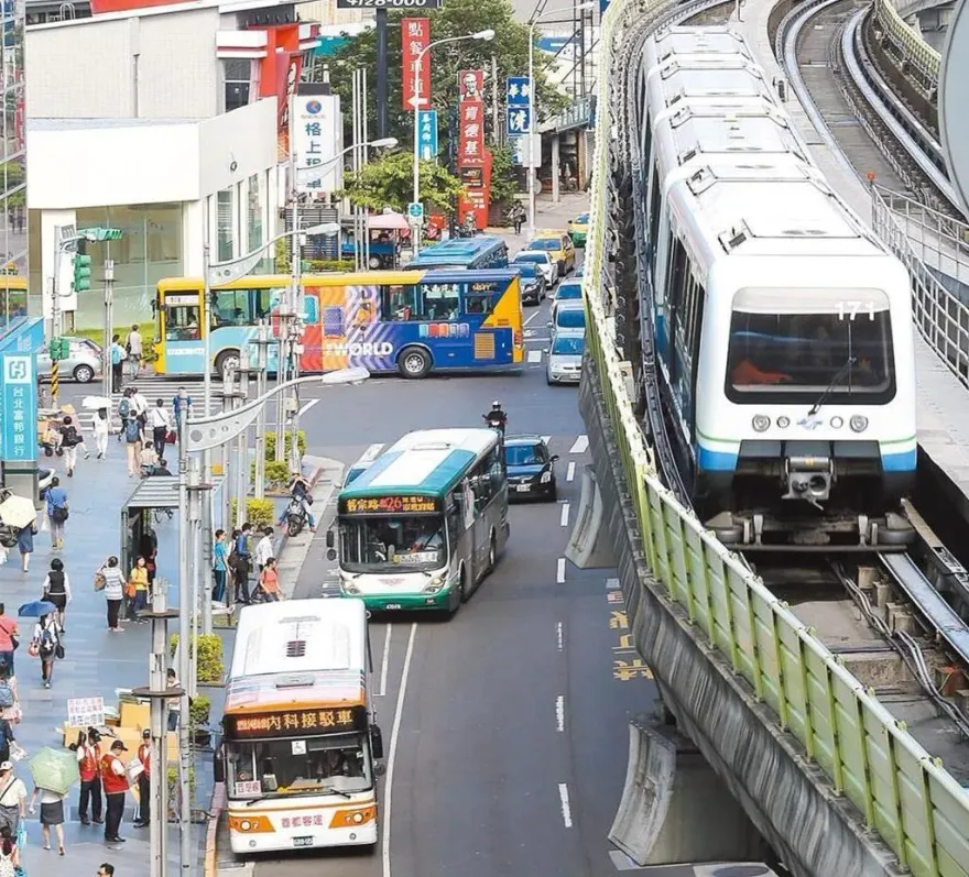 上班族崩潰！北捷東環段施工瑞光路封道3年半　內湖交通直接「血栓」