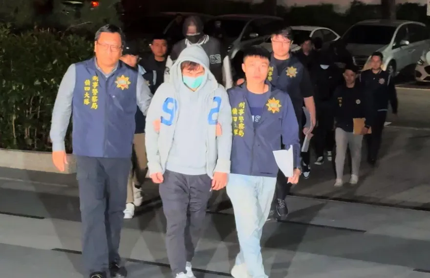 快訊/涉賭球星柯旻豪再被提訊！翻供不認罪惹毛檢座　家人急換律師