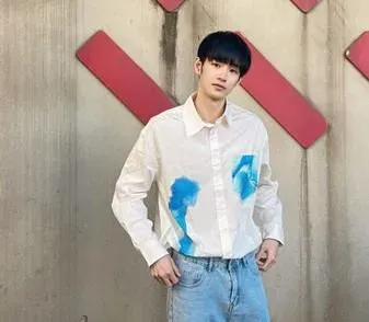 24歲吳迪飛退出演藝圈！嘆「生了無法再演戲的病」　搬家開2間店超勵志